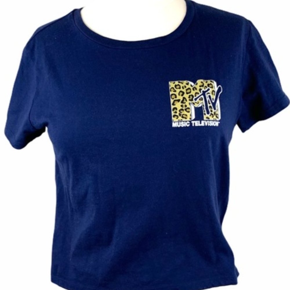 Mtv crop shirt